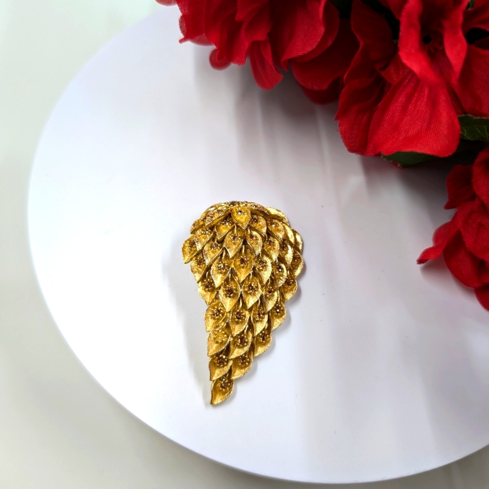 Crystal Grape Style Vintage Abstract Brooch with Genuine Crystal Accents